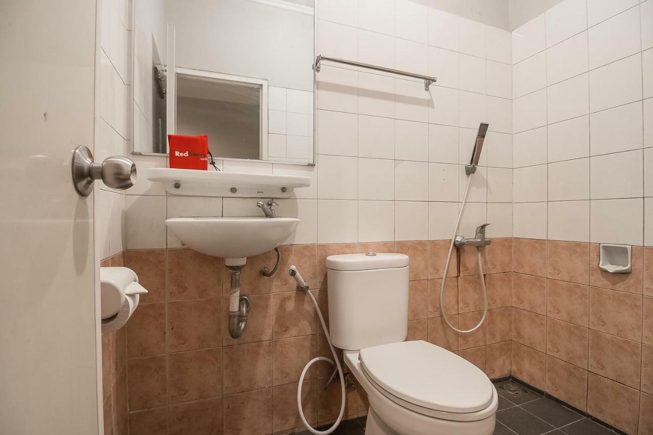 Yehezkiel Hotel Lembang Mitra Reddoorz Esterno foto
